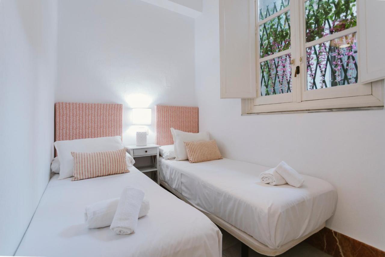 Appartement Bright And Cozy-1Bd 1Bth & 2Bd 1Bth- La Giralda à Séville Extérieur photo